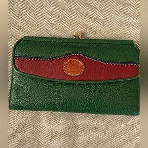Dooney and Bourke wallet